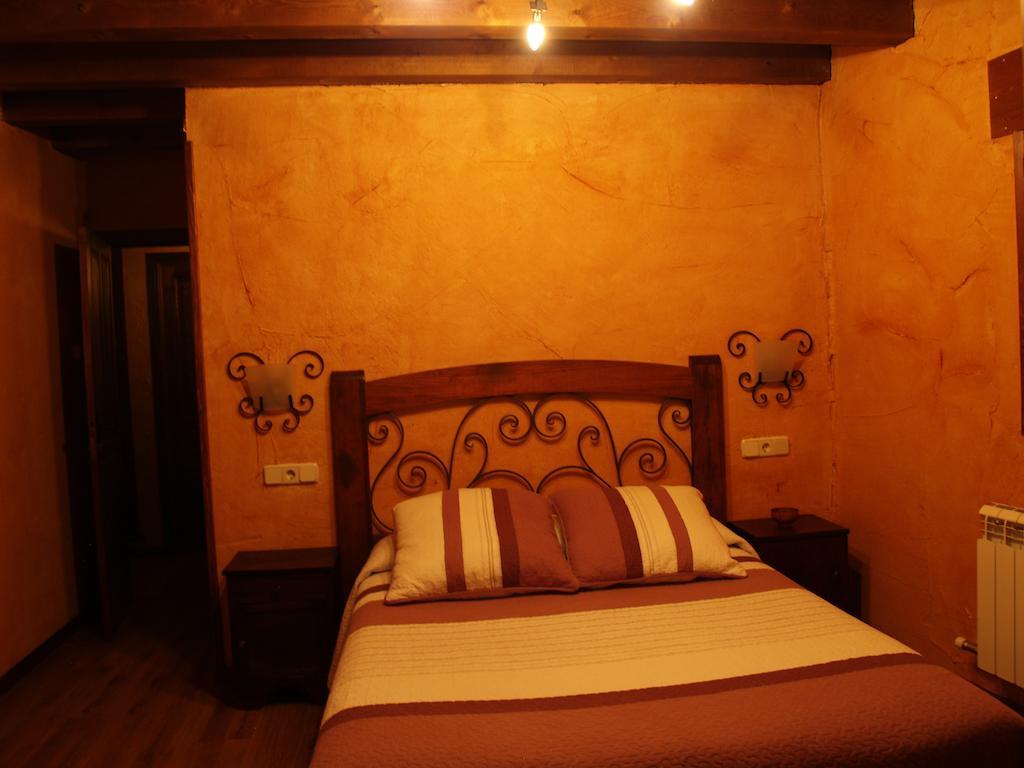 La Casona Del Herrero Navaleno Bagian luar foto